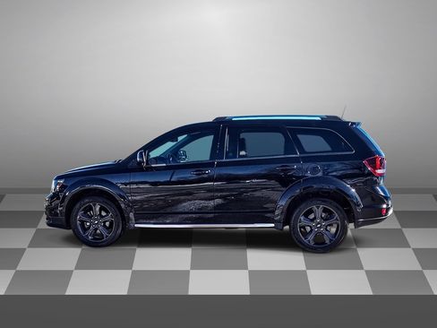 Used 2020 Dodge Journey Crossroad image 4