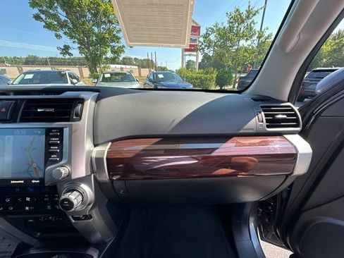 Used 2020 Toyota 4Runner Limited AWD/4WD image 16