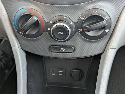 Used 2016 Hyundai Accent SE image 14