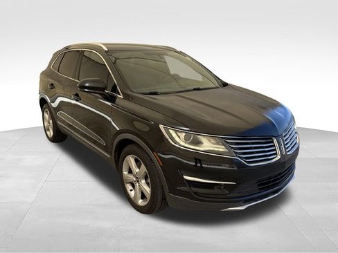 Used 2017 Lincoln MKC Premiere FWD image 5