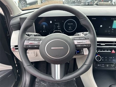 New 2026 Hyundai Tucson Limited image 17