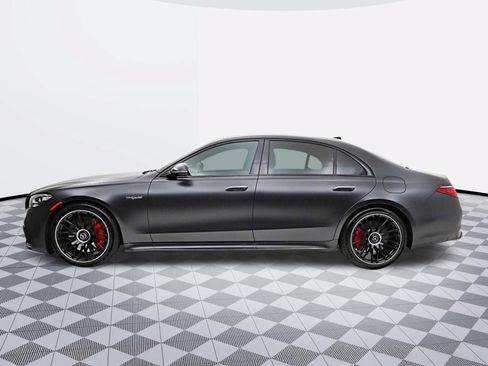 Used 2025 Mercedes-Benz S 63 AMG S image 3