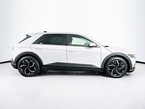 Used 2024 Hyundai Ioniq 5 SE image 10