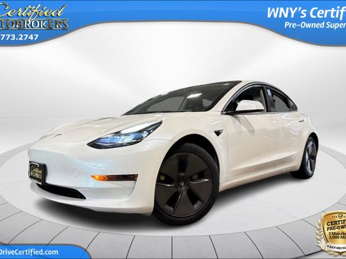 Used 2023 Tesla Model 3 Standard Range RWD image 1