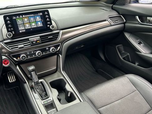 Used 2020 Honda Accord Sport image 11
