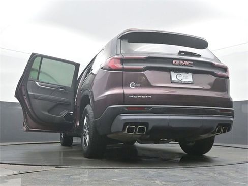 Certified 2025 GMC Acadia Elevation image 62