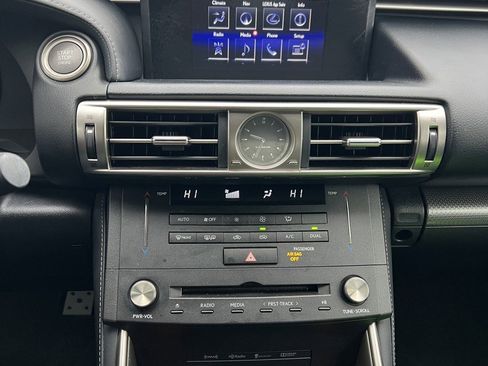 Used 2015 Lexus IS 350 AWD image 21