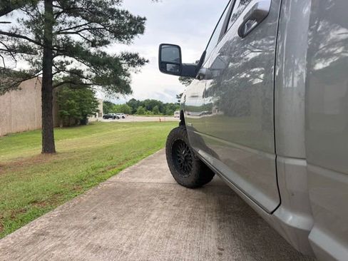Used 2024 RAM 2500 Laramie AWD/4WD image 19