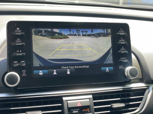 Used 2020 Honda Accord EX image 10
