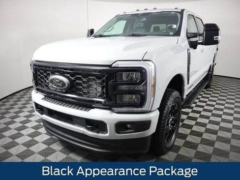 New 2026 Ford F350 Lariat w/ Black Appearance Package AWD/4WD image 9
