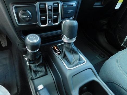 New 2025 Jeep Wrangler Sahara w/ Safety Group image 27