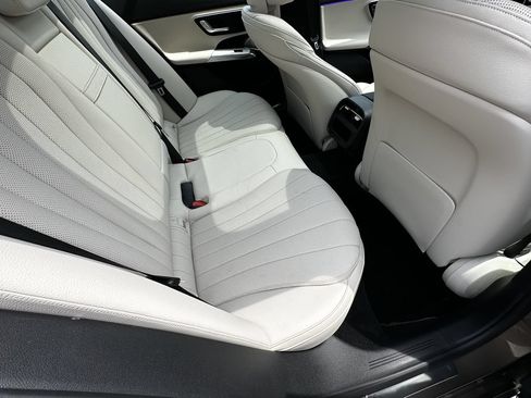 Certified 2026 Mercedes-Benz E 450 4MATIC Sedan image 18