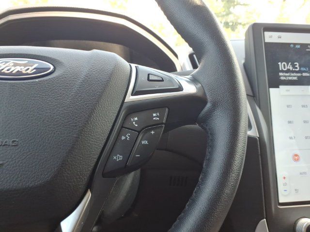 Used 2023 Ford Edge SEL w/ Convenience Package AWD/4WD image 16