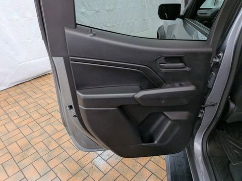 Used 2024 Chevrolet Colorado Trail Boss w/ Advanced Trailering Package image 21