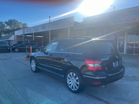 Used 2010 Mercedes-Benz GLK 350 2WD image 4