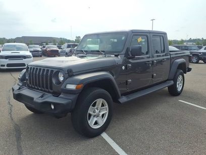 Used 2020 Jeep Gladiator Sport w/ Quick Order Package 24S