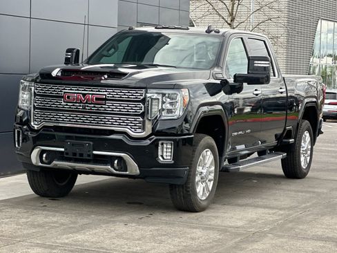 Used 2020 GMC Sierra 3500 Denali w/ Denali Ultimate Package AWD/4WD image 7
