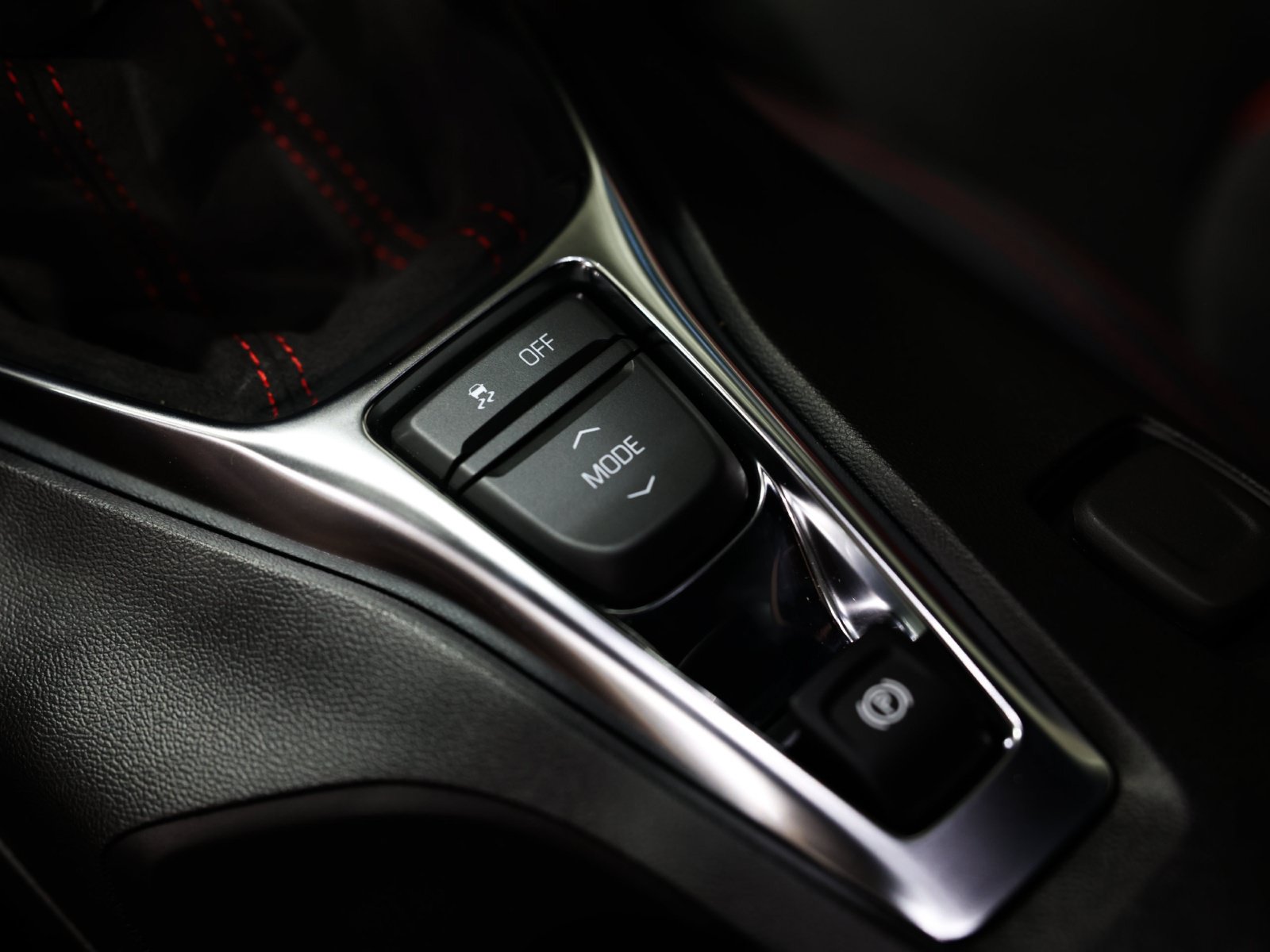 Used 2022 Chevrolet Camaro ZL1 RWD image 30