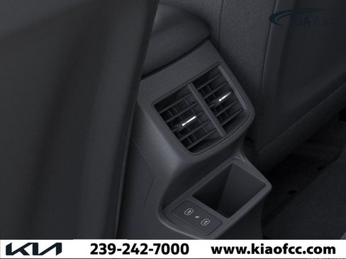 New 2026 Kia Seltos LX image 26