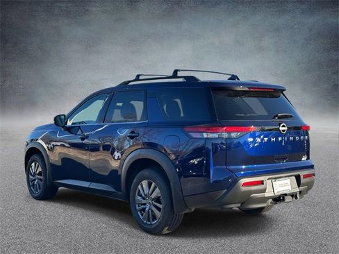 New 2025 Nissan Pathfinder SV w/ SV Premium Package image 4