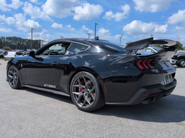 New 2026 Ford Mustang GT Premium w/ GT Performance Package RWD image 6