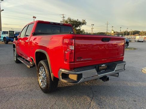 Used 2024 Chevrolet Silverado 2500 LTZ w/ LTZ Premium Package image 5
