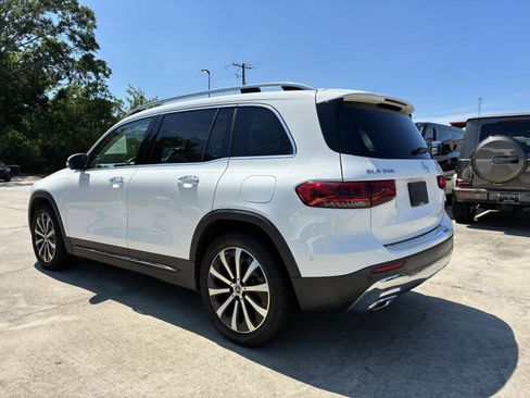 Used 2023 Mercedes-Benz GLB 250 image 18