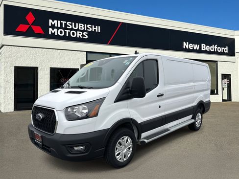 Used 2024 Ford Transit 250 Low Roof w/ Exterior Upgrade Package image 1