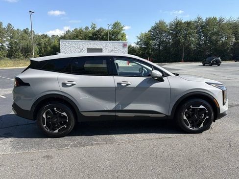 Used 2026 Kia Sportage S AWD/4WD image 8