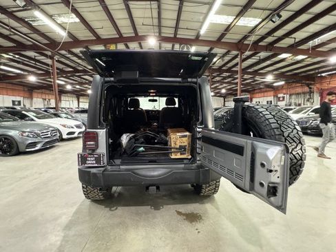 Used 2017 Jeep Wrangler Unlimited Sport w/ Quick Order Package 24S image 46