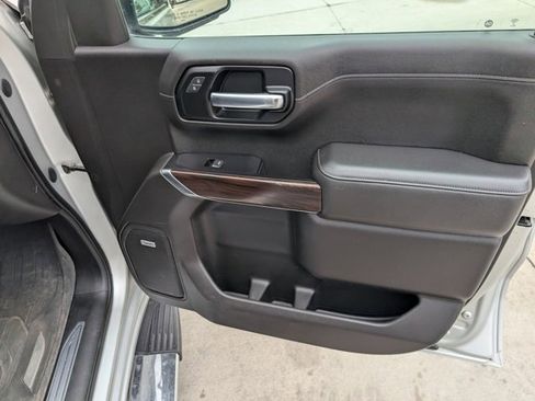 Used 2020 GMC Sierra 1500 SLT w/ SLT Premium Plus Package image 37