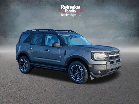New 2025 Ford Bronco Sport Outer Banks image 3
