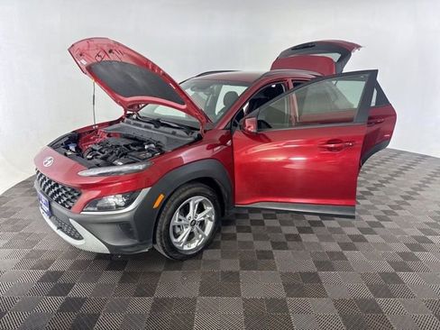Used 2023 Hyundai Kona SEL FWD image 11