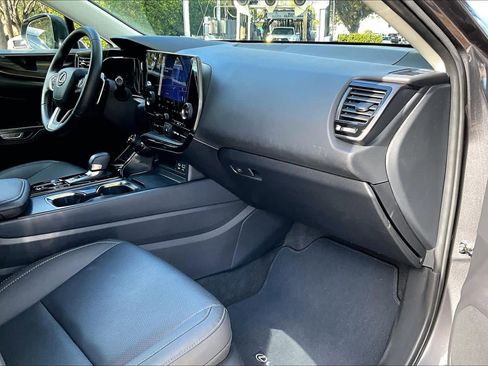 Used 2024 Lexus NX 250 w/ Towing Package (2000 Lbs) image 19