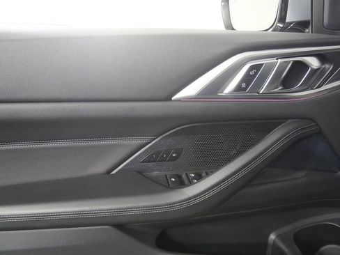 Certified 2025 BMW 430i Convertible RWD image 9