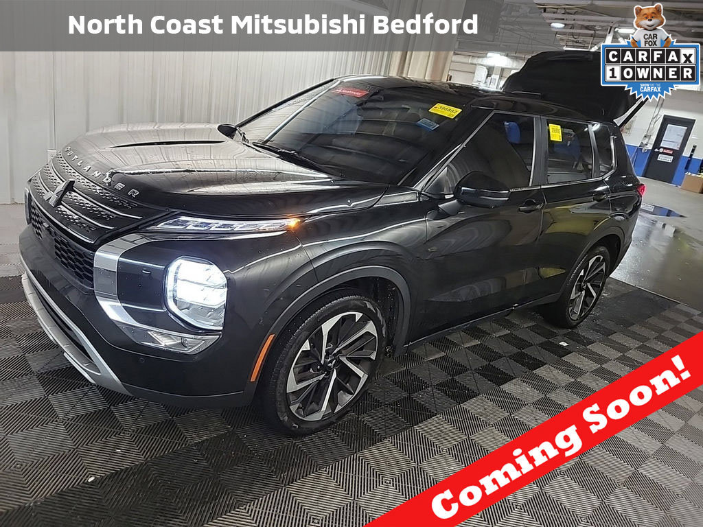 Used 2024 Mitsubishi Outlander SE AWD/4WD image 1