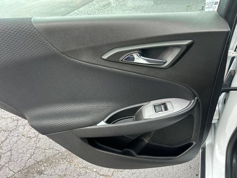 Used 2023 Chevrolet Malibu LS FWD image 33