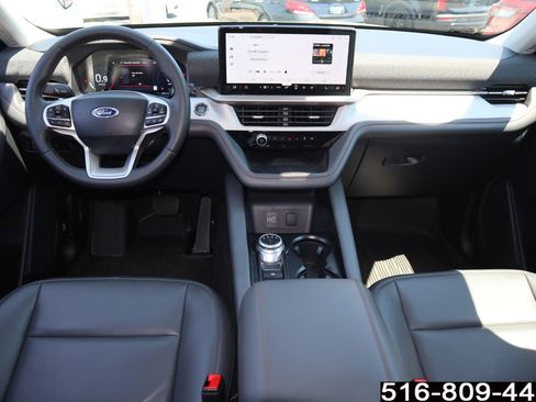 Used 2026 Ford Explorer Active w/ Active Comfort Package AWD/4WD image 13