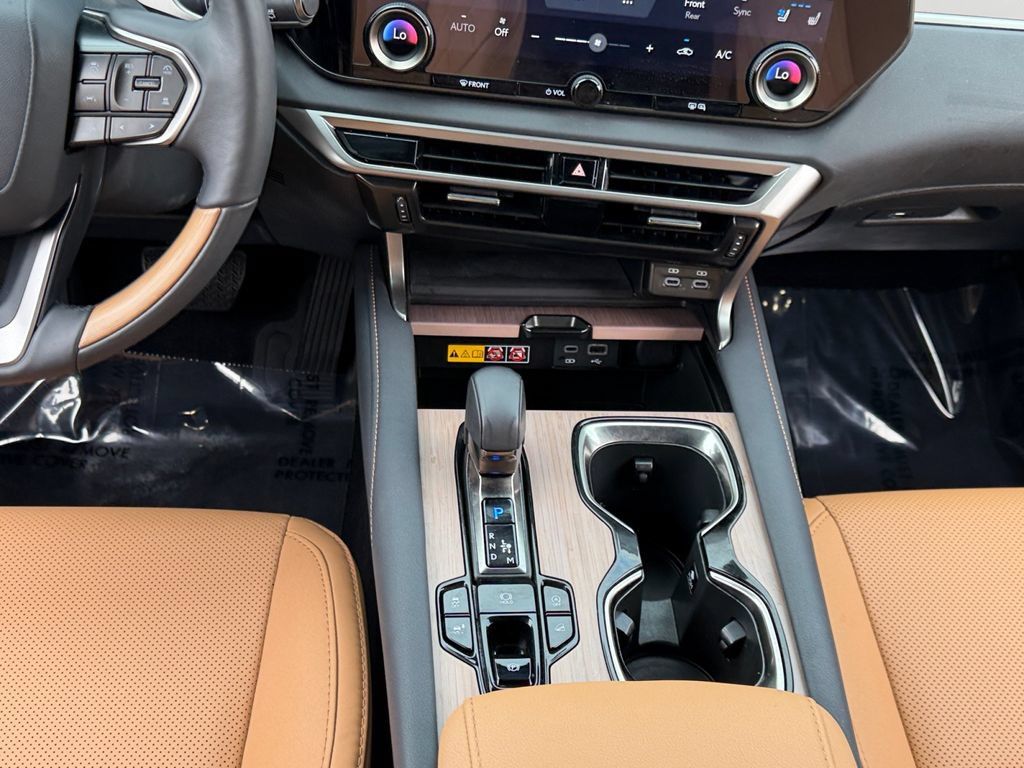 Certified 2024 Lexus RX 350 Premium AWD/4WD image 13