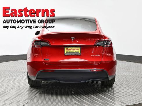 Used 2021 Tesla Model Y Long Range image 6