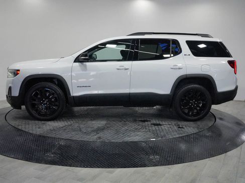 Used 2023 GMC Acadia SLE w/ Elevation Edition AWD/4WD image 4