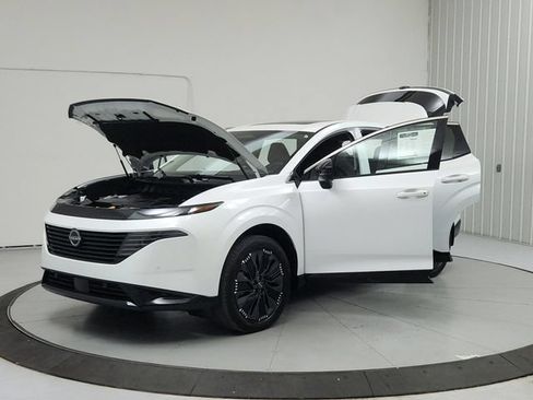Used 2025 Nissan Murano Platinum w/ Cargo Package AWD/4WD image 11