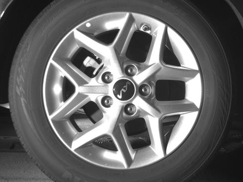Used 2025 Kia Soul LX w/ LX Technology Package FWD image 22