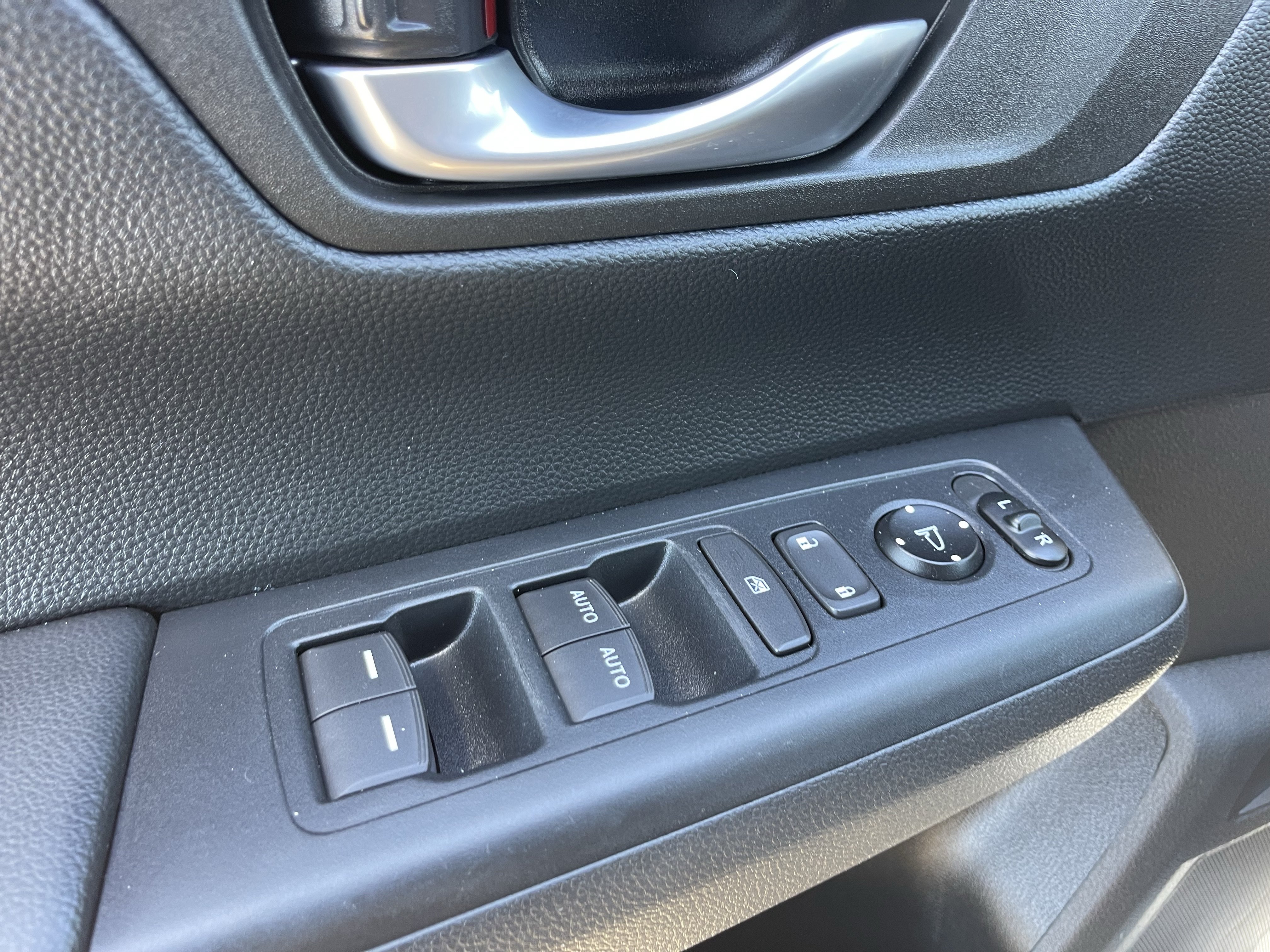 Used 2024 Honda CR-V Sport image 21