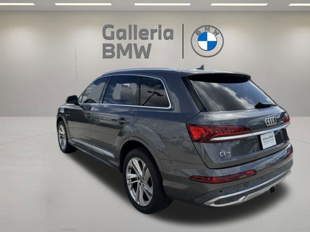 Used 2020 Audi Q7 3.0T Premium AWD/4WD image 7