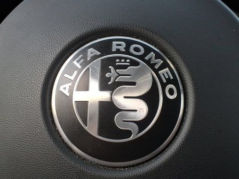 Used 2024 Alfa Romeo Stelvio Veloce AWD/4WD image 26