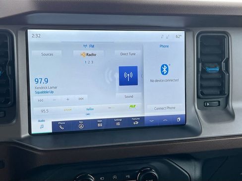 Used 2023 Ford Bronco Outer Banks image 15