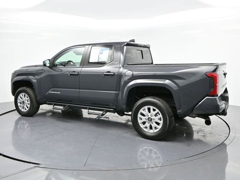 Used 2024 Toyota Tacoma SR5 image 5
