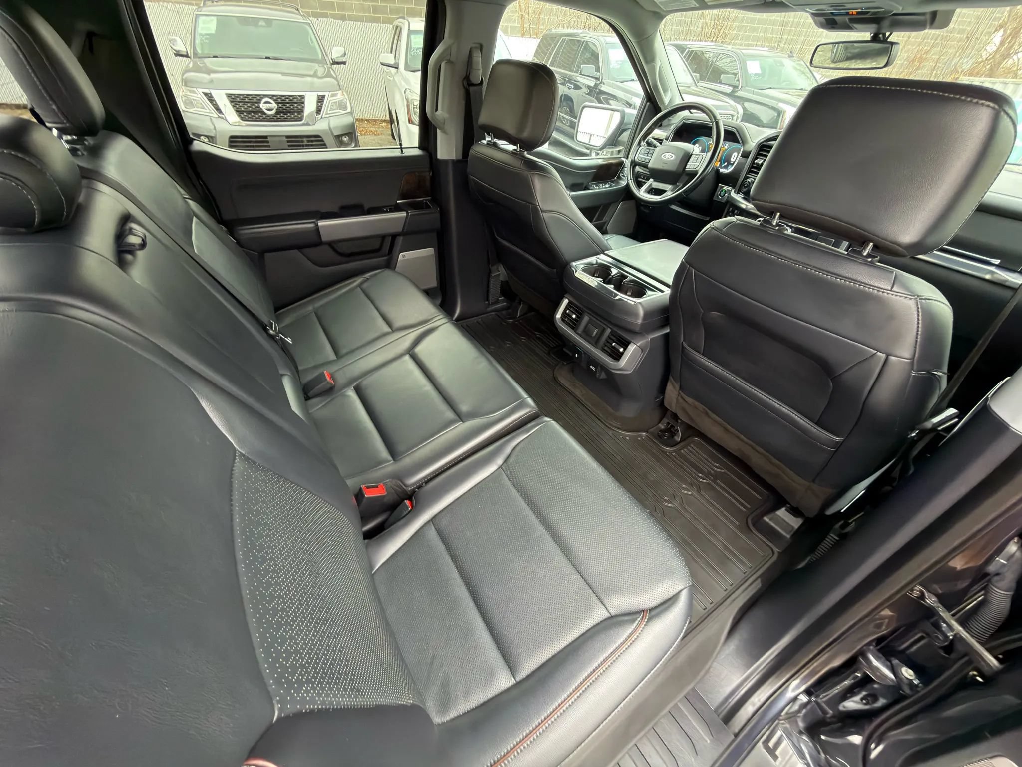 Used 2021 Ford F150 Lariat w/ Max Trailer Tow Package AWD/4WD image 5