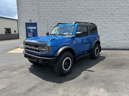 Used 2022 Ford Bronco Big Bend w/ Sasquatch Package AWD/4WD image 2